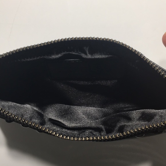 Express Wristlet - Picture 4 of 4